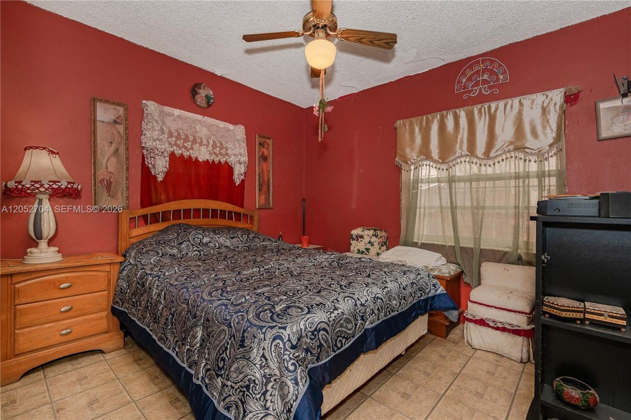 225 E 43rd St , Hialeah, FL 33013 Photo