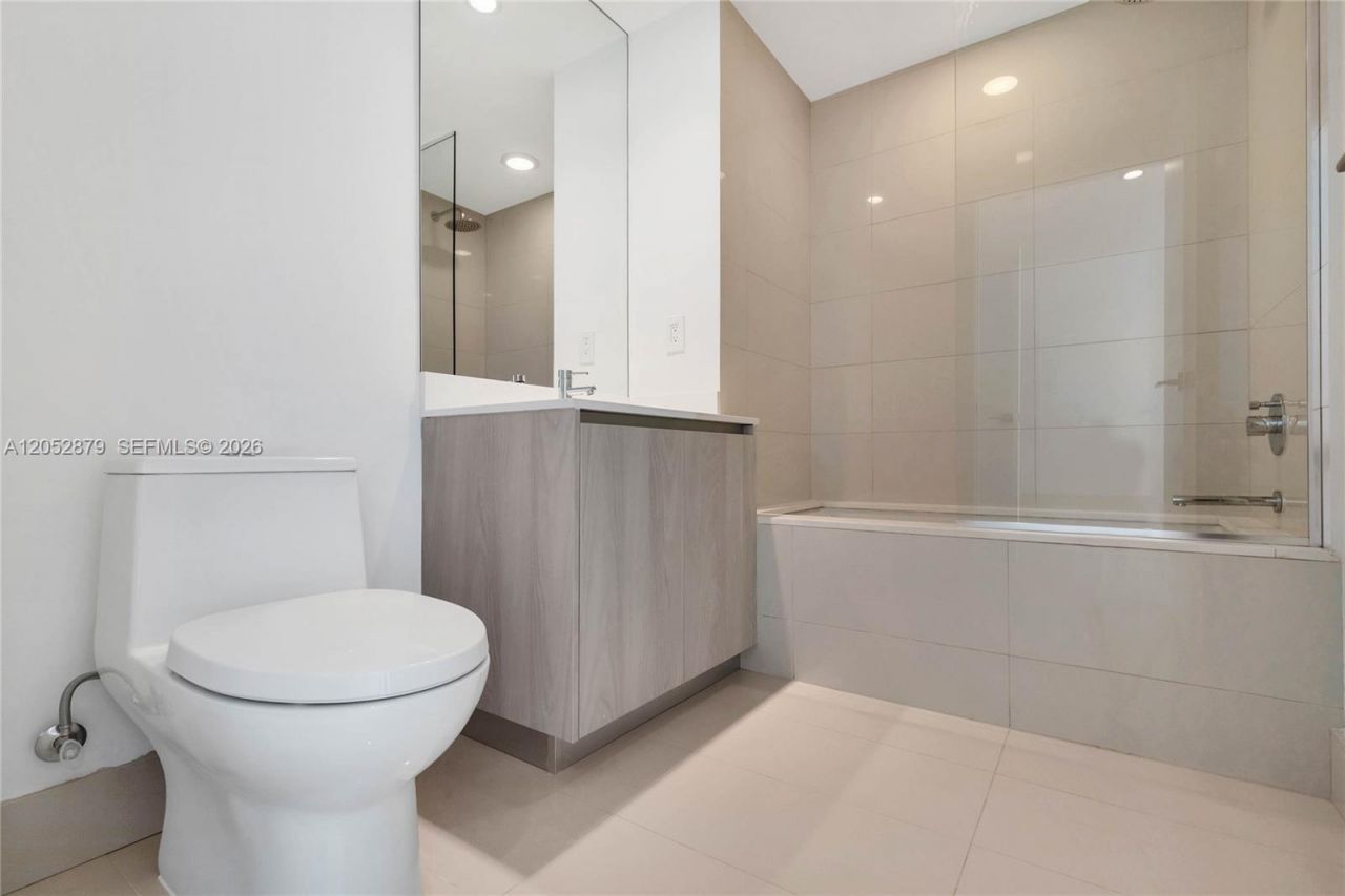 3131 NE 7th Ave , Unit 1203, Miami, FL 33137 Photo