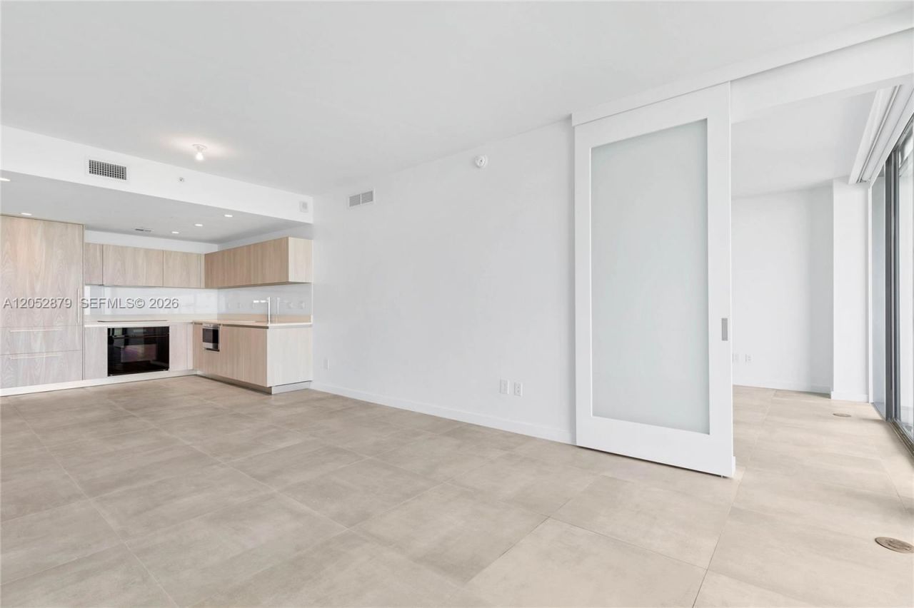 3131 NE 7th Ave , Unit 1203, Miami, FL 33137 Photo