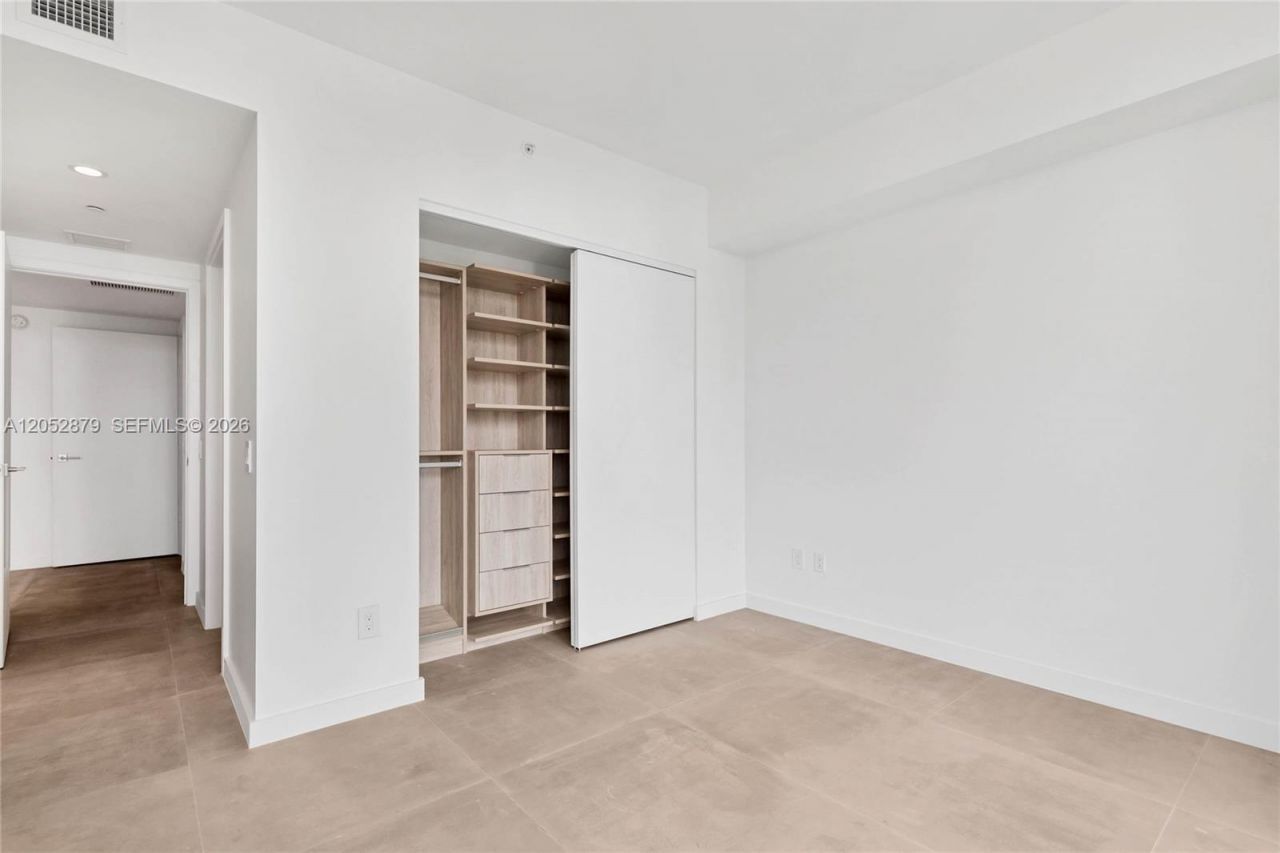 3131 NE 7th Ave , Unit 1203, Miami, FL 33137 Photo