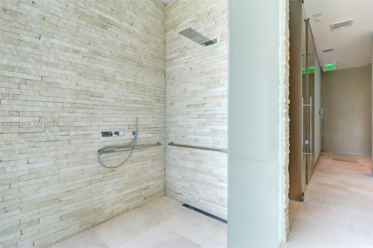 3131 NE 7th Ave , Unit 1203, Miami, FL 33137 Photo
