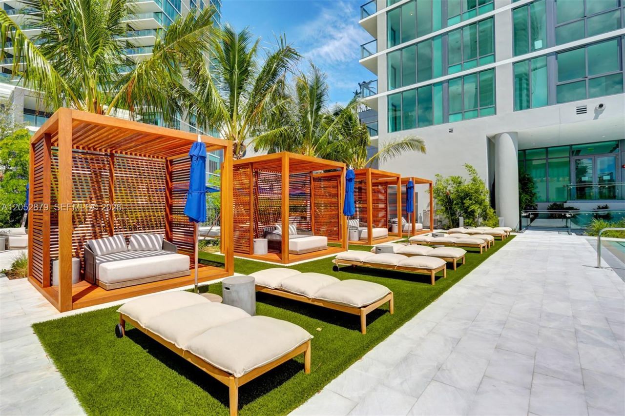 3131 NE 7th Ave , Unit 1203, Miami, FL 33137 Photo