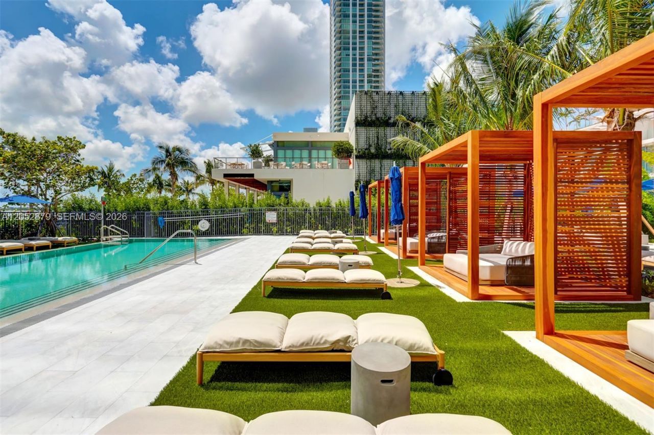 3131 NE 7th Ave , Unit 1203, Miami, FL 33137 Photo