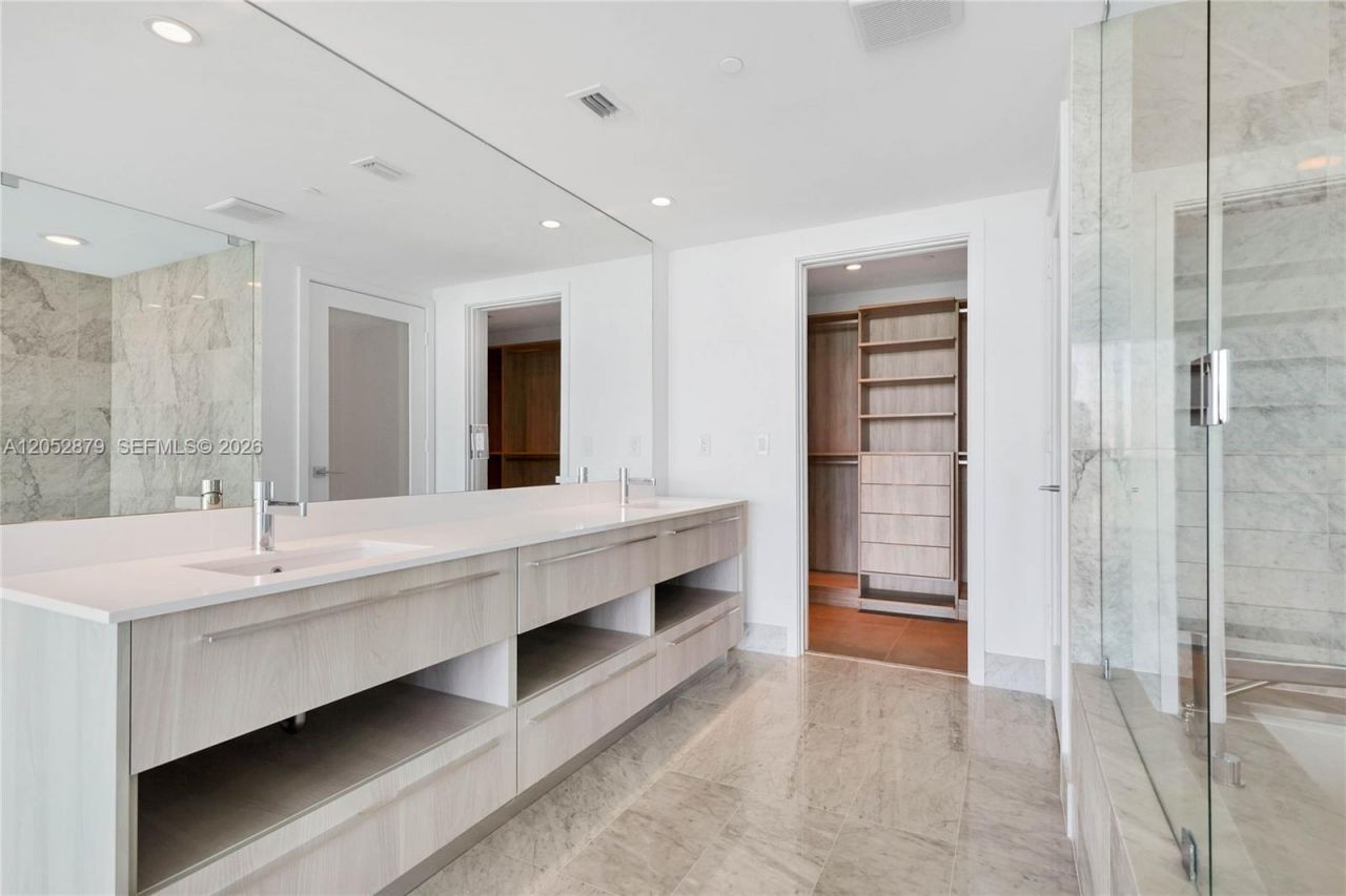 3131 NE 7th Ave , Unit 1203, Miami, FL 33137 Photo