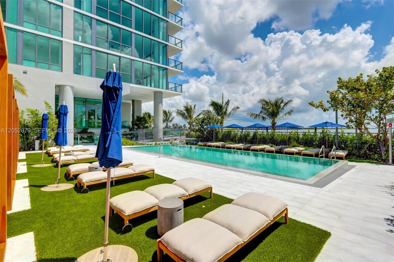 3131 NE 7th Ave , Unit 1203, Miami, FL 33137 Photo
