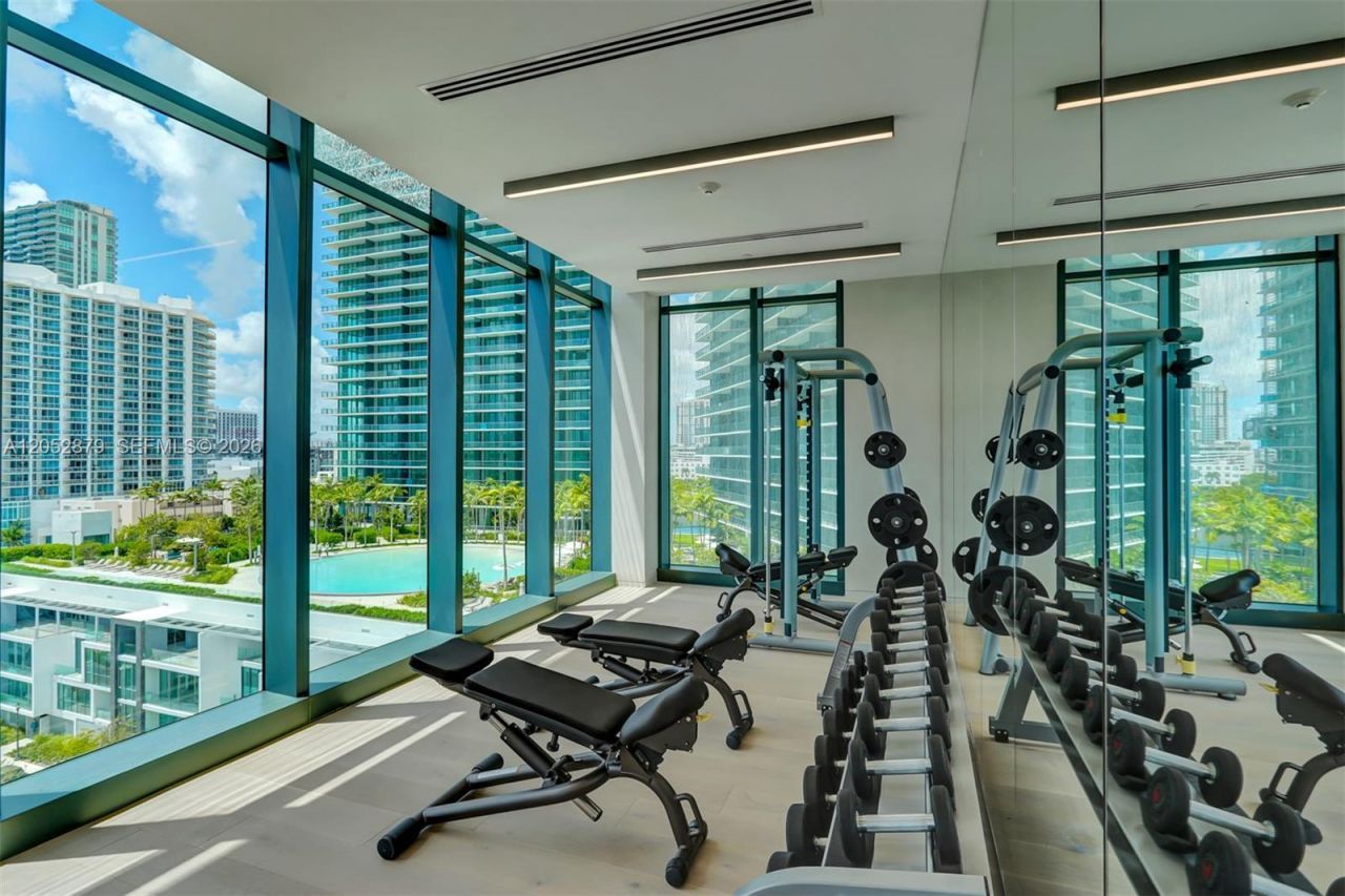 3131 NE 7th Ave , Unit 1203, Miami, FL 33137 Photo
