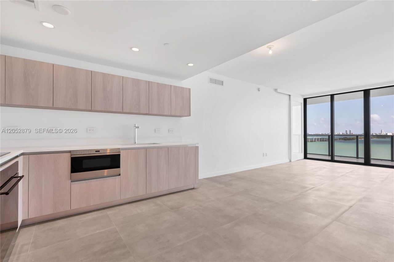 3131 NE 7th Ave , Unit 1203, Miami, FL 33137 Photo