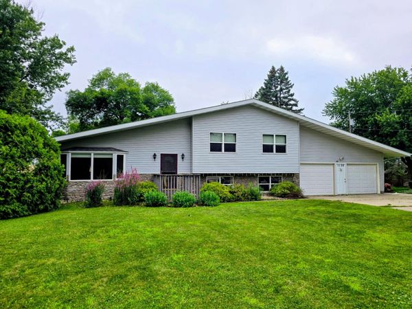 1120 8th Avenue SW, Pipestone, MN 56164
