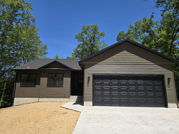 2850 Fenner Road, Muskegon, MI 49445