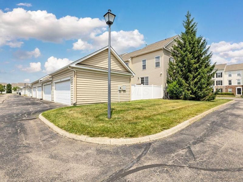 5547 Crystal Falls Street , Unit 46, Dublin, OH 43016 Photo 31