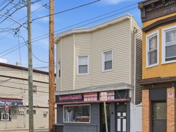 598 Van Houten Ave, Clifton, NJ 07013