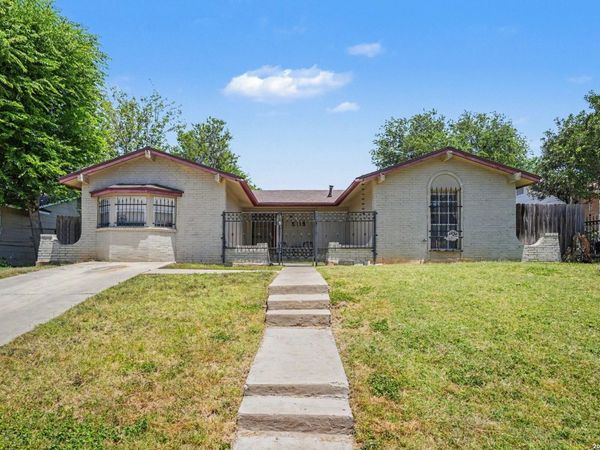 5119 Oldstead St, San Antonio, TX 78228