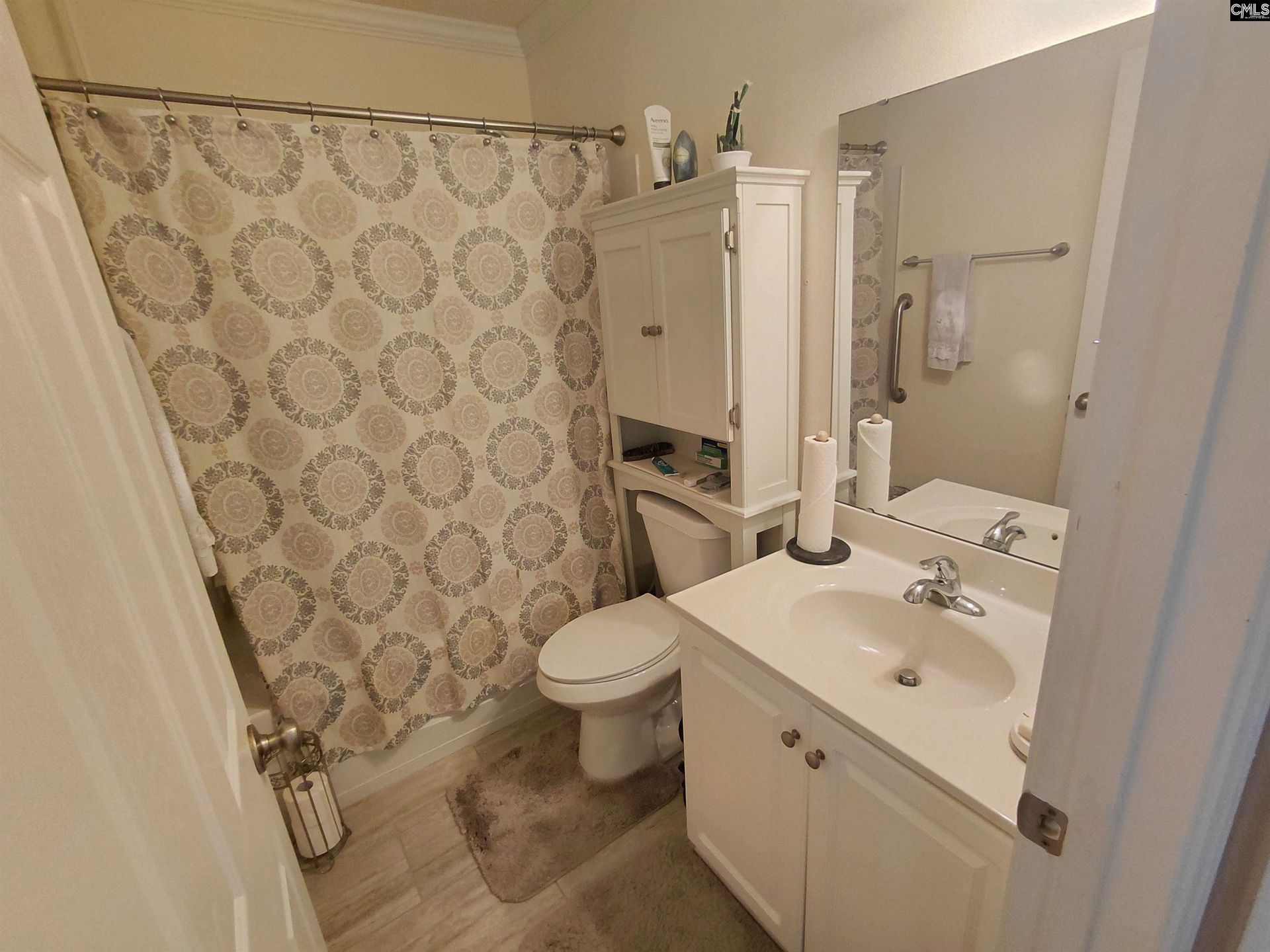309 Tall Shadows Lane  Photo 7
