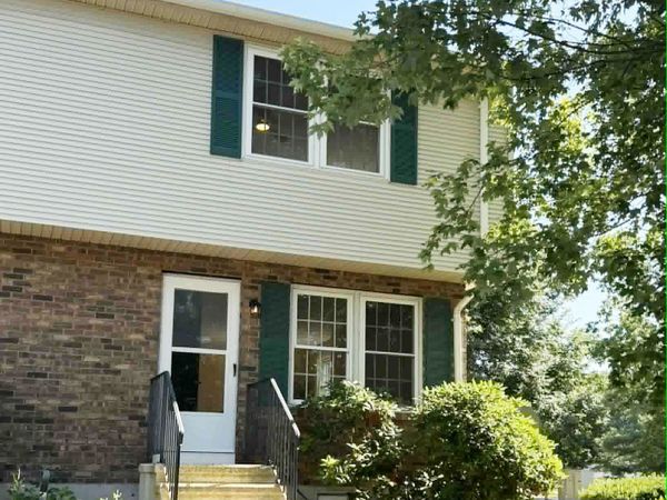 10 Countryside, Unit 1, Middletown, CT 06457