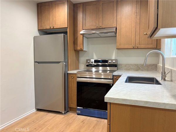 1301 N Mansfield Avenue, Unit 103, Los Angeles, CA 90028