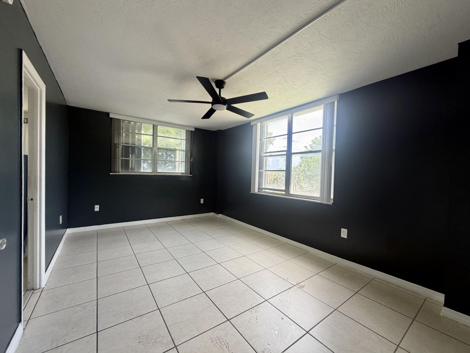 15600 NW 7th Avenue, Unit 303, Miami, FL 33169 Photo