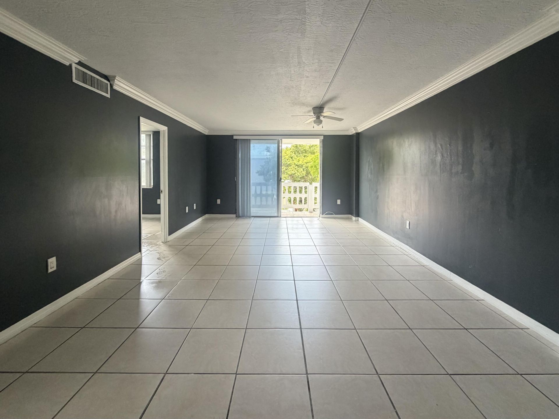 15600 NW 7th Avenue, Unit 303, Miami, FL 33169 Photo