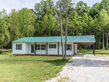 212 Cornfield Lane, Appomattox, VA 24522