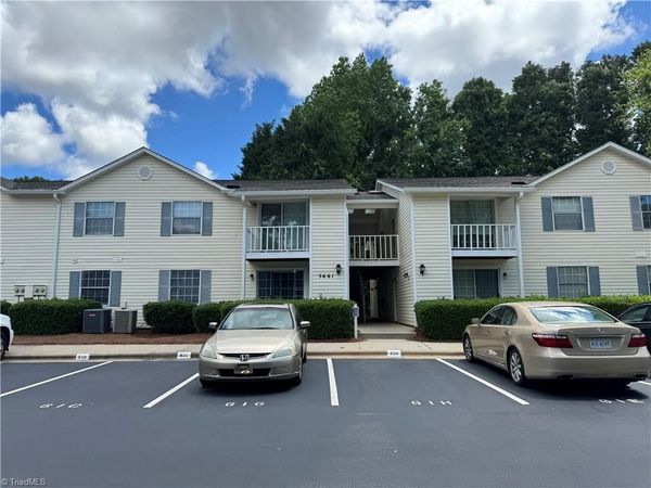 5661 Hornaday Road, Unit H, Greensboro, NC 27409