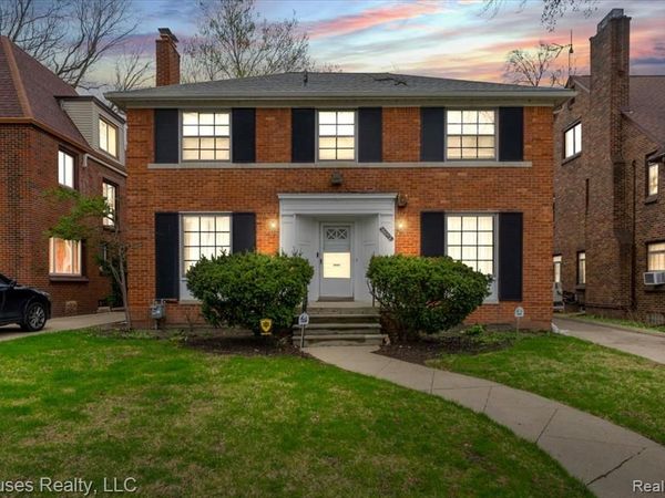 18092 Muirland Street , Detroit, MI 48221