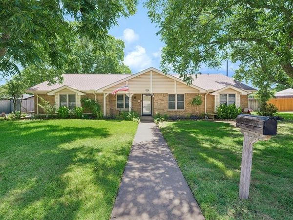 1608 Wade Drive, Bedford, TX 76022