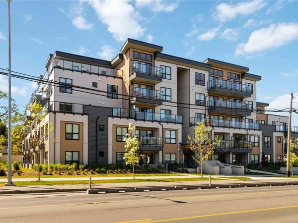 4030 Shelbourne St , Unit #307, Saanich, BC V8N 3E4