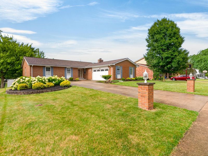 316 E Robinwood Street, Sidney, OH 45365 Photo 2