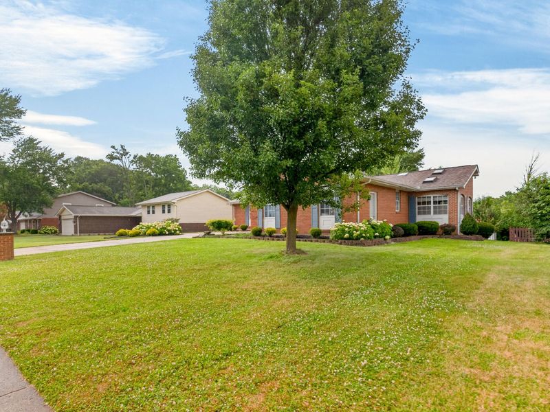 316 E Robinwood Street, Sidney, OH 45365 Photo 4