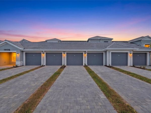 19015 SCALLOP LOOP , Unit 103, LAKEWOOD RANCH, FL 34211