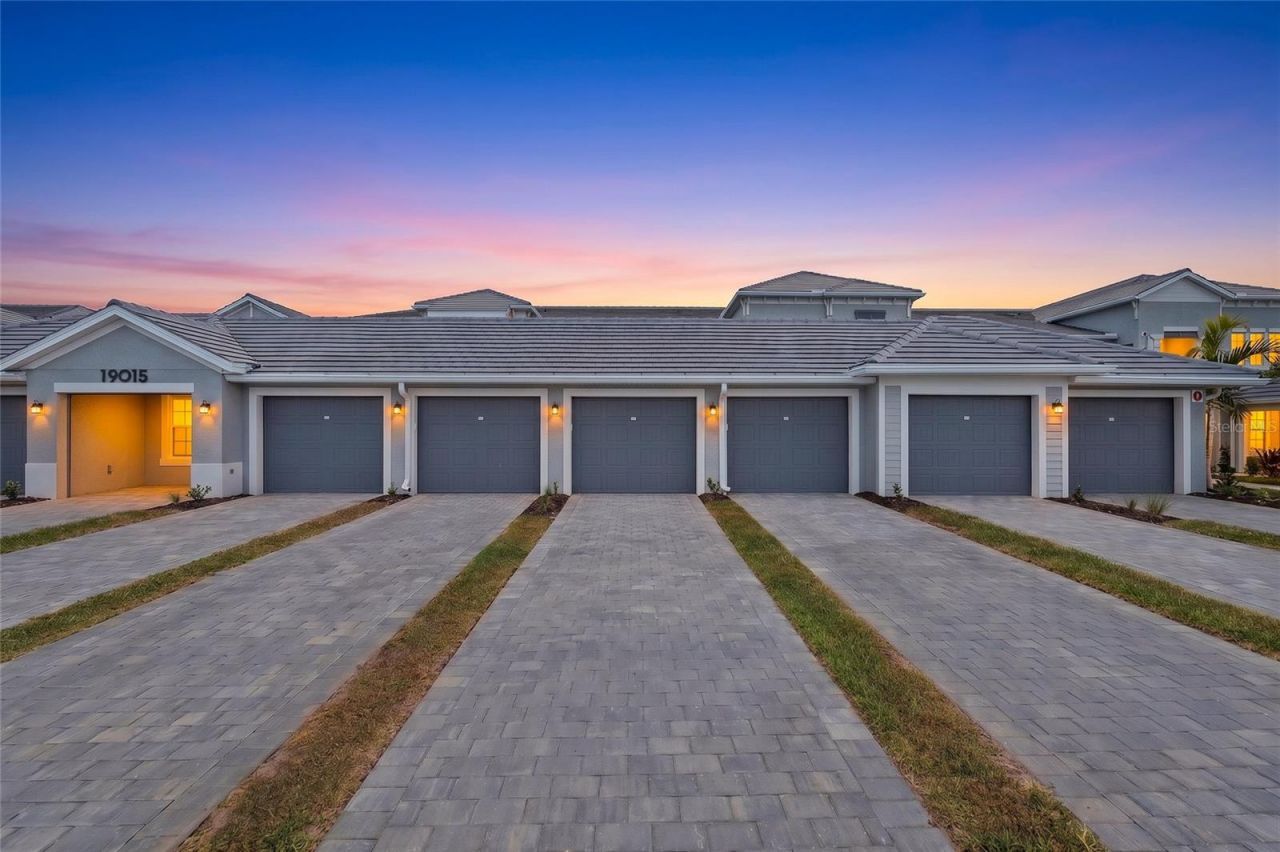 19015 Scallop Loop, Unit 103, Lakewood Ranch, FL 34211 Photo