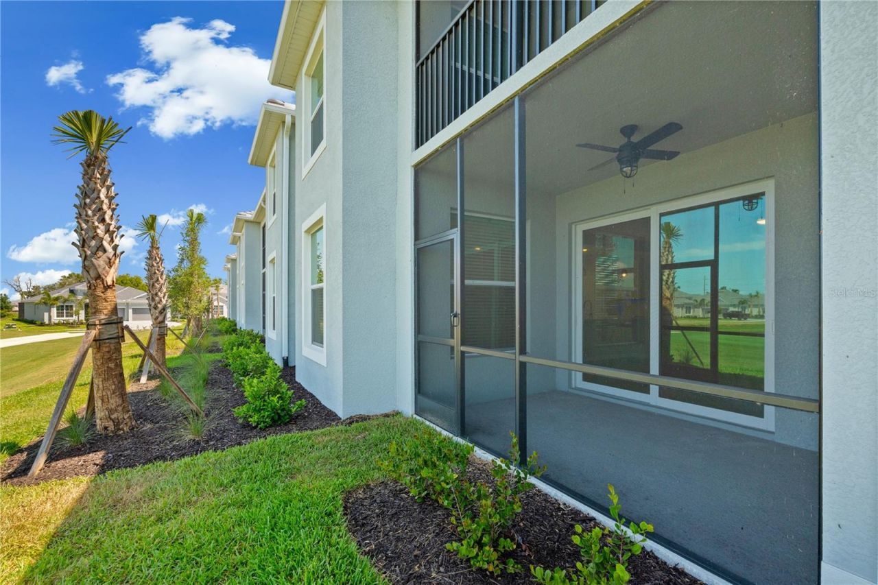 19015 Scallop Loop, Unit 103, Lakewood Ranch, FL 34211 Photo