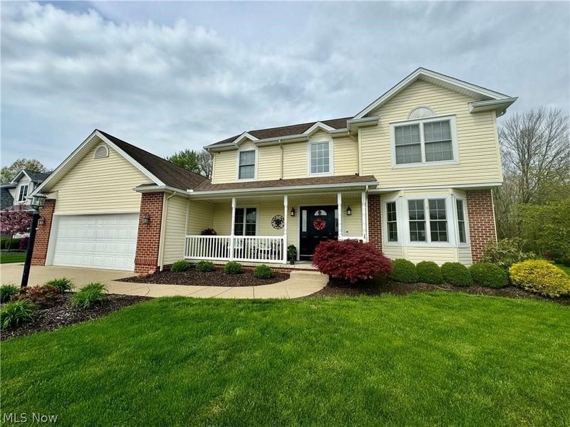 10520 Carrousel Woods Drive, New Middletown, OH 44442 Photo 1