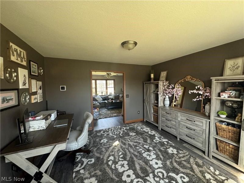 10520 Carrousel Woods Drive, New Middletown, OH 44442 Photo 12