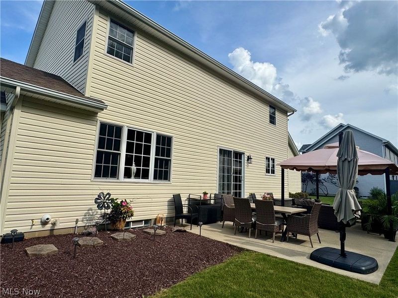 10520 Carrousel Woods Drive, New Middletown, OH 44442 Photo 5