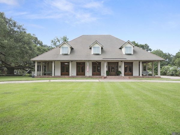 13505 N Amiss Rd, Baton Rouge, LA 70810