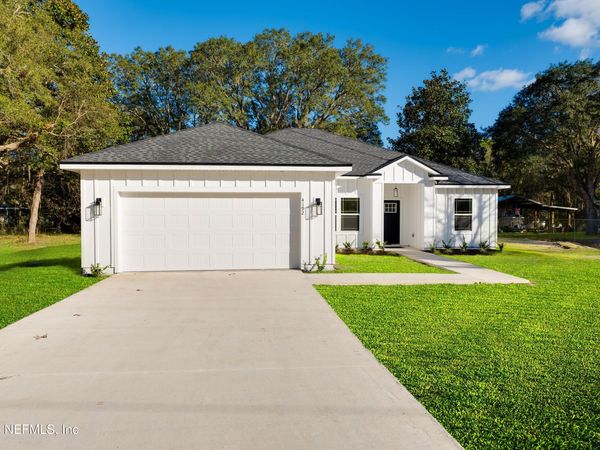 26 BITTERROOT Avenue, Middleburg, FL 32068