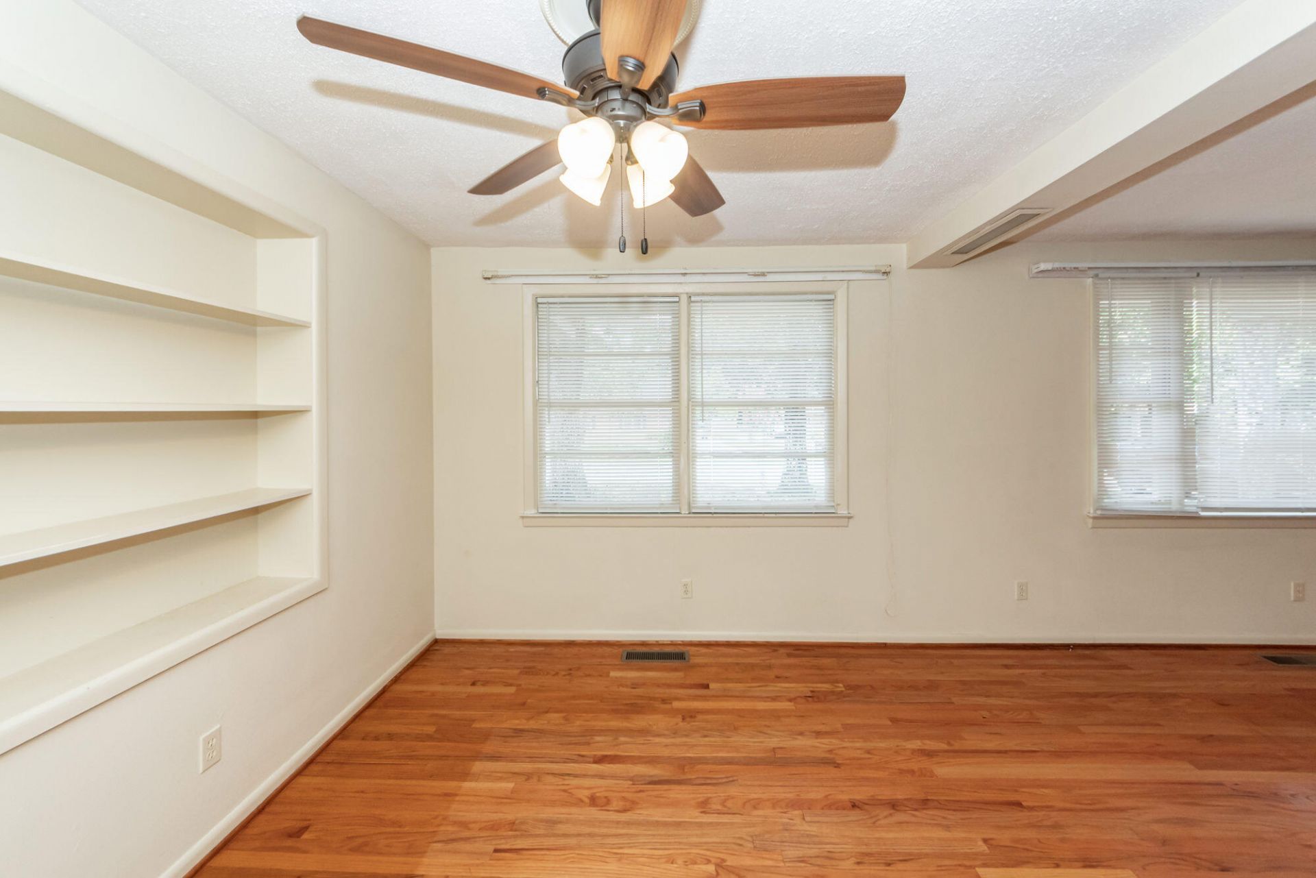 453 Wade Hampton Drive Photo 8