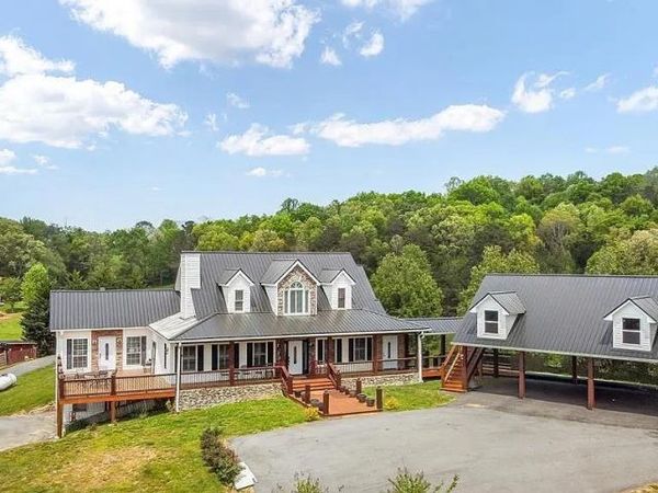 233 Ivy Ridge, Ellijay, GA 30536
