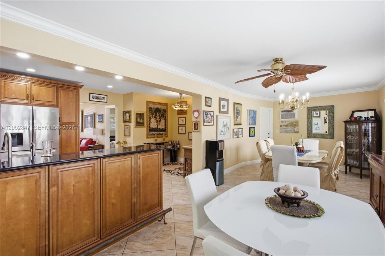 3650 NW 17th Ter, Oakland Park, FL 33309 Photo