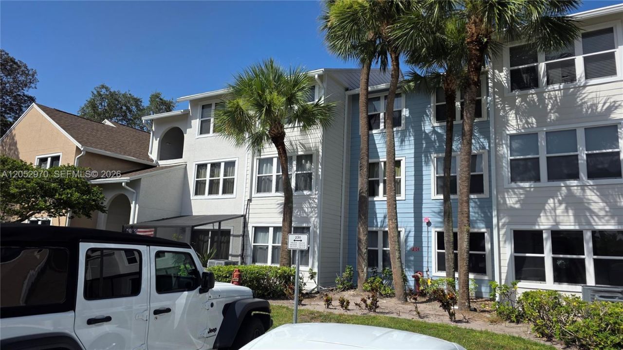 2313 N Congress Ave , Unit 34, Boynton Beach, FL 33426 Photo