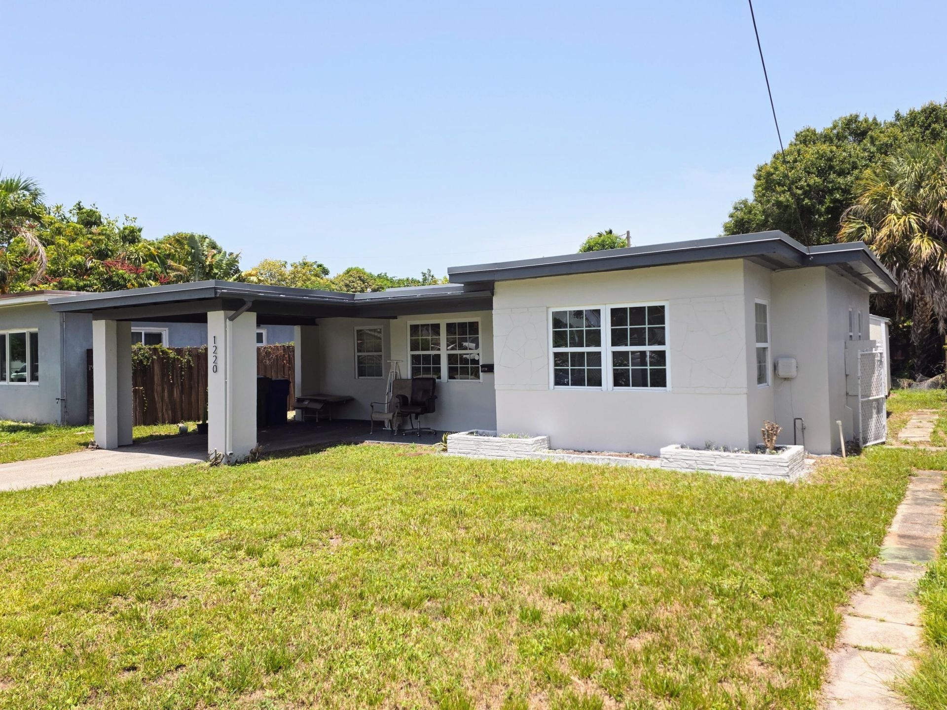 1220 NE 1st Avenue, Fort Lauderdale, FL 33304 Photo