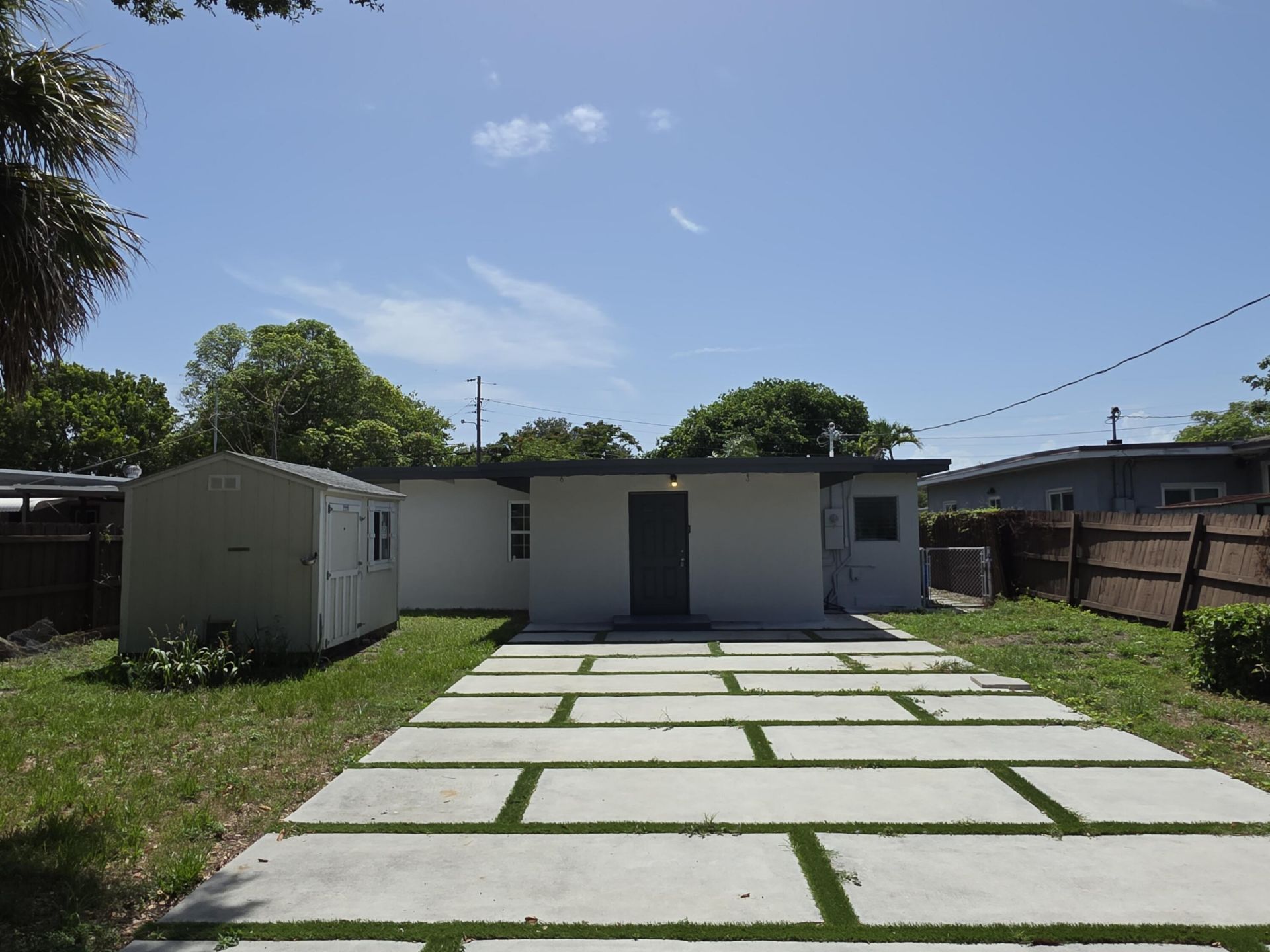 1220 NE 1st Avenue, Fort Lauderdale, FL 33304 Photo