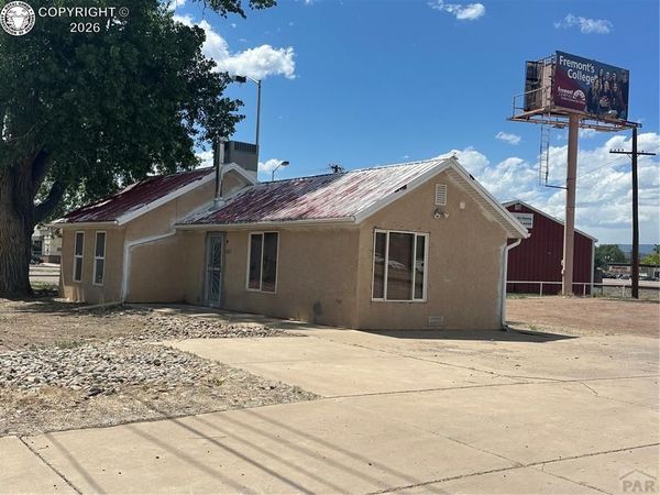 2807 E Main St, Canon City, CO 81212