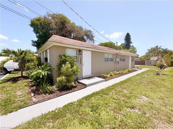 2485 Bayside ST , NAPLES, FL 34112