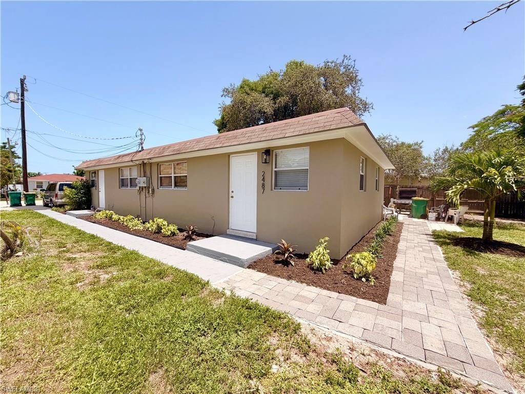 2485 Bayside St , Naples, FL 34112 Photo