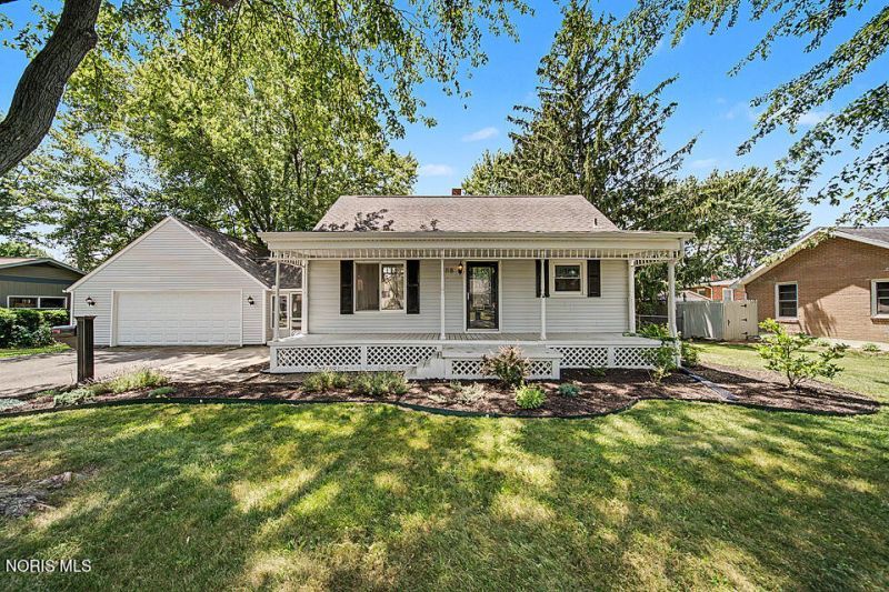 118 Garmatter Street, Bluffton, OH 45817 Main Photo
