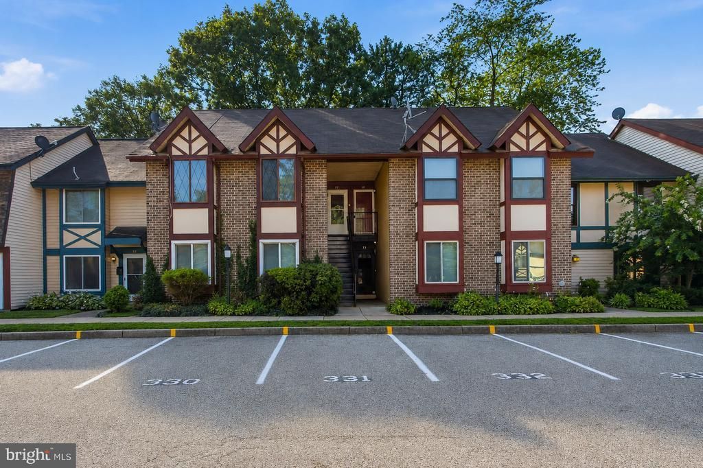 141 Chelsea Circle, Clementon, NJ 08021 Main Photo