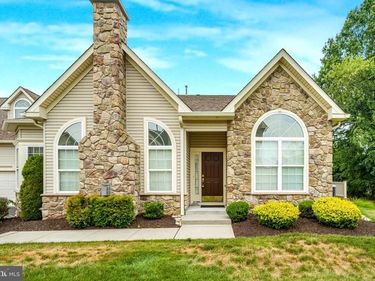 282 WILLOW DRIVE, NEWTOWN, PA 18940