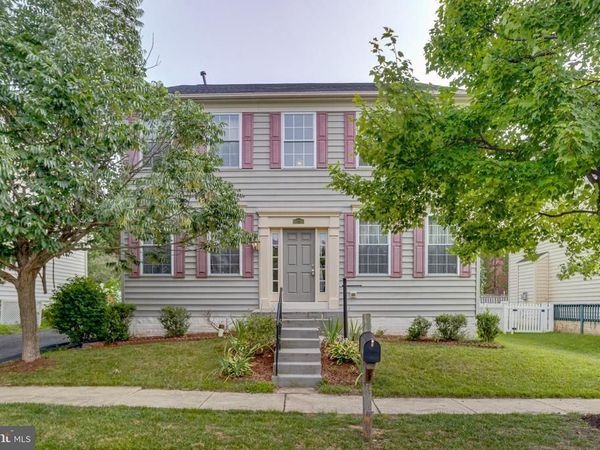 221 SEAMASTER ROAD, ESSEX, MD 21221