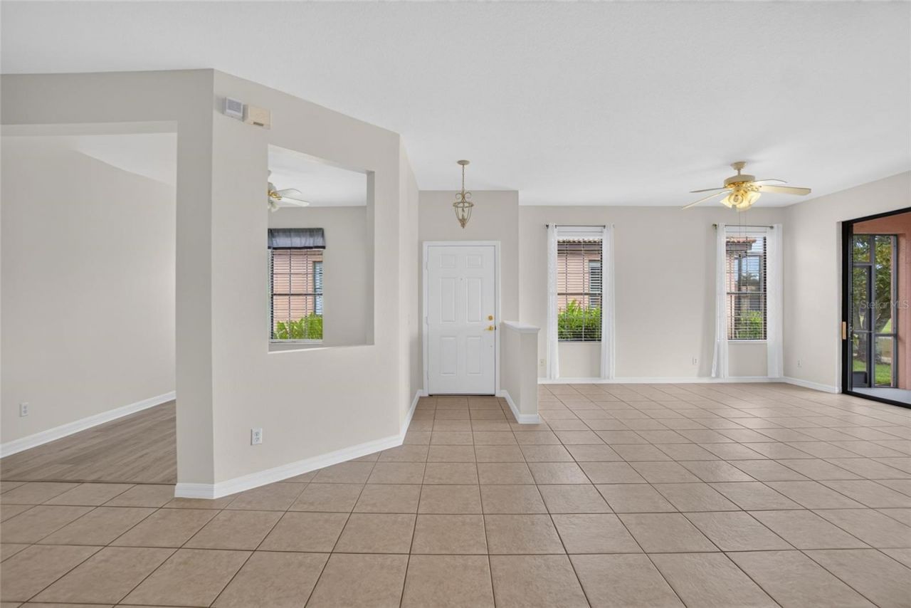 132 Shell Falls Drive , Apollo Beach, FL 33572 Photo
